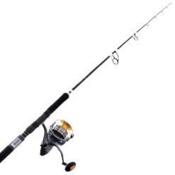 Okuma Baitfeeder Avenger 8000 SkullDragger Strayline Combo 7ft 10-15kg 1pc